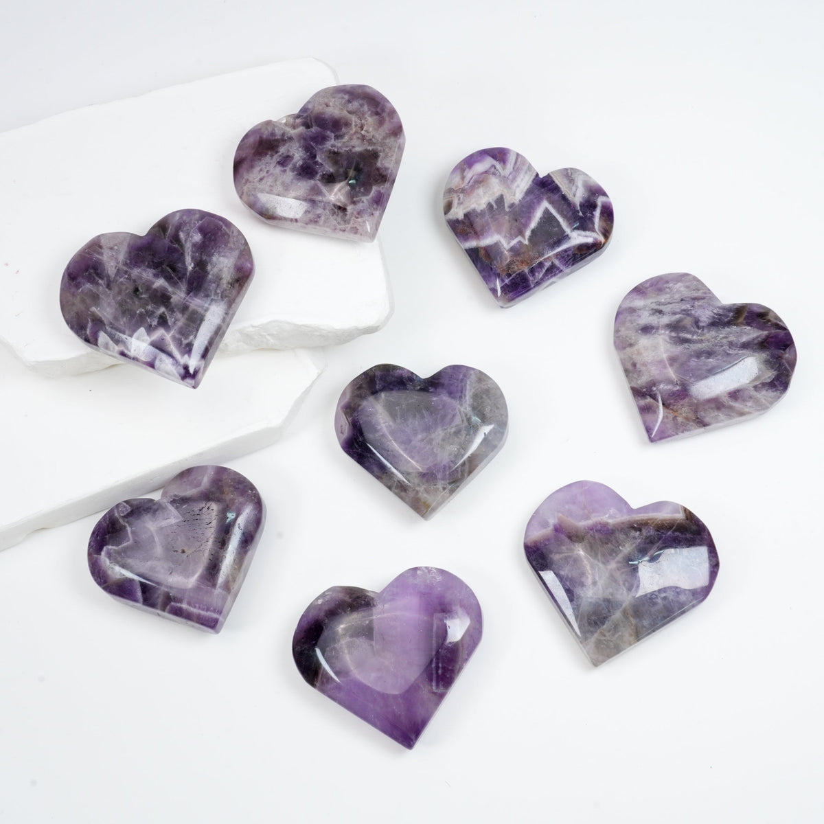 Dream Amethyst Heart Carvings ‑ Dream‑Like Purple Crystal Hearts for Calm &amp; Intuition