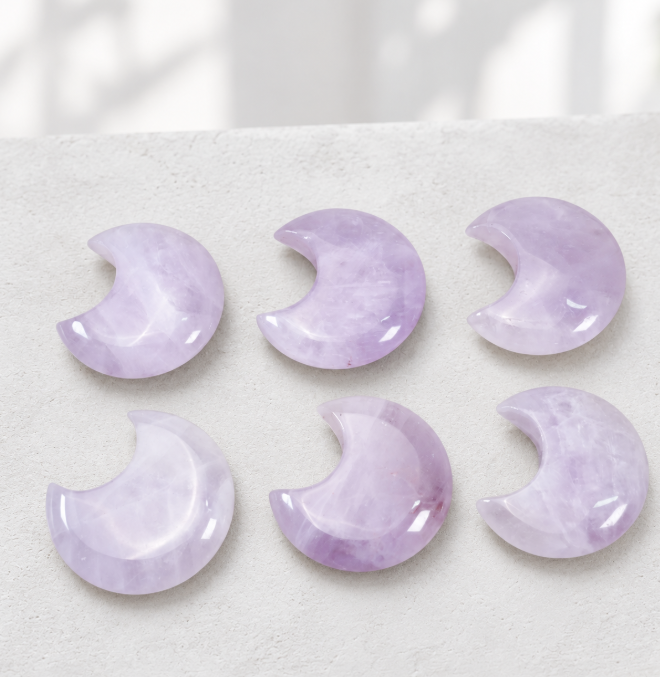 Amethyst Crescent Moon Carvings – Embrace Lunar Calm & Intuition