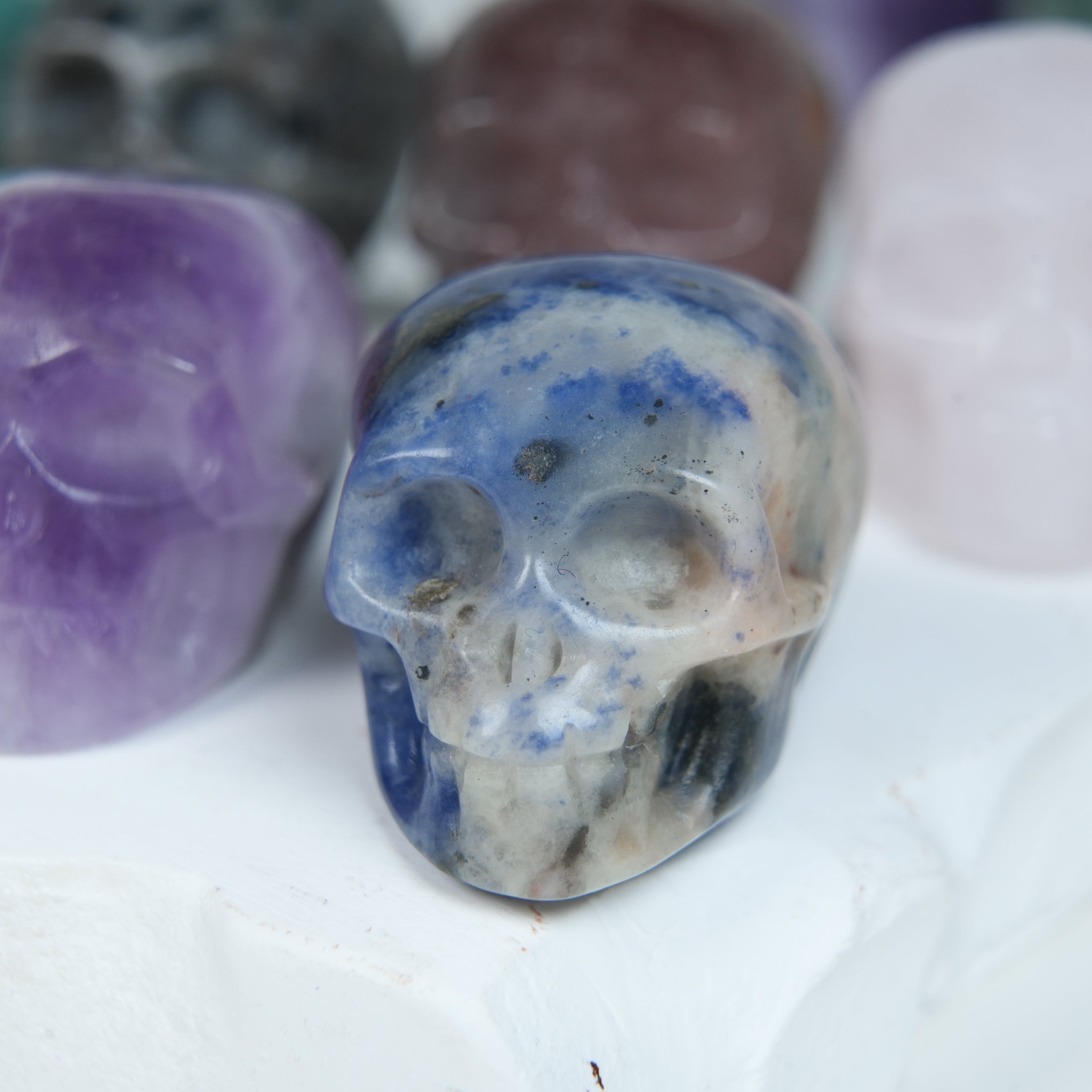 5pcs Set, Random Colors, Halloween Skull Carving, Head Skull, Head, Horror Decoration, Loose Gemstones