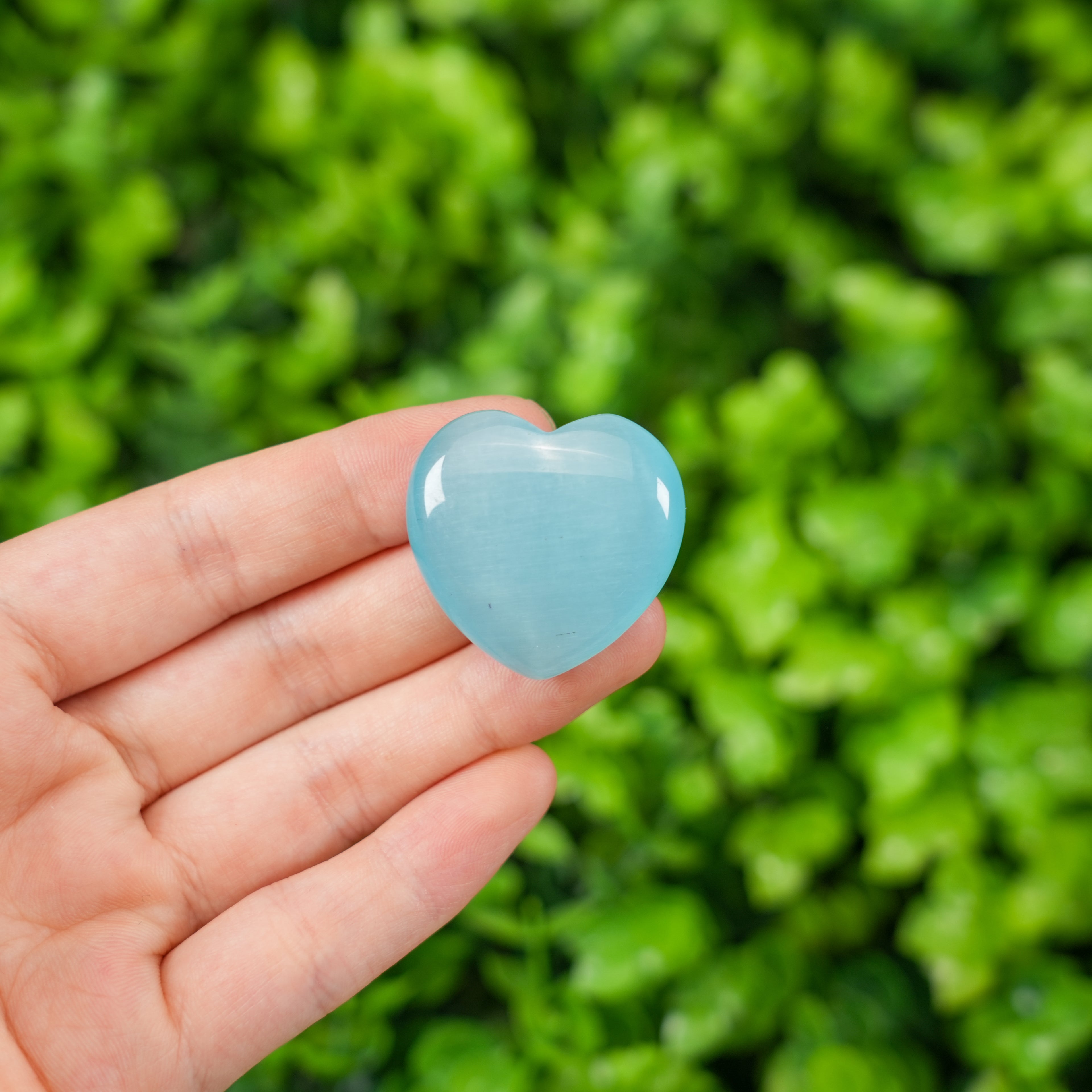 Assorted Color Cat's Eye Heart Shaped Worry Stones, Pocket Palm Stones for Meditation & Anxiety Relief