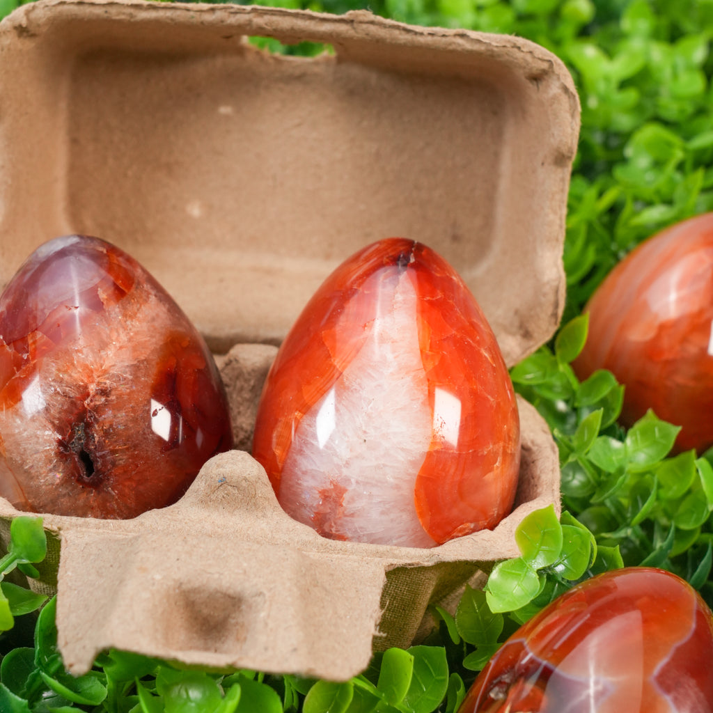 Natural Red Agate Crystal Egg Hand-Polished Healing Stone Sculpture