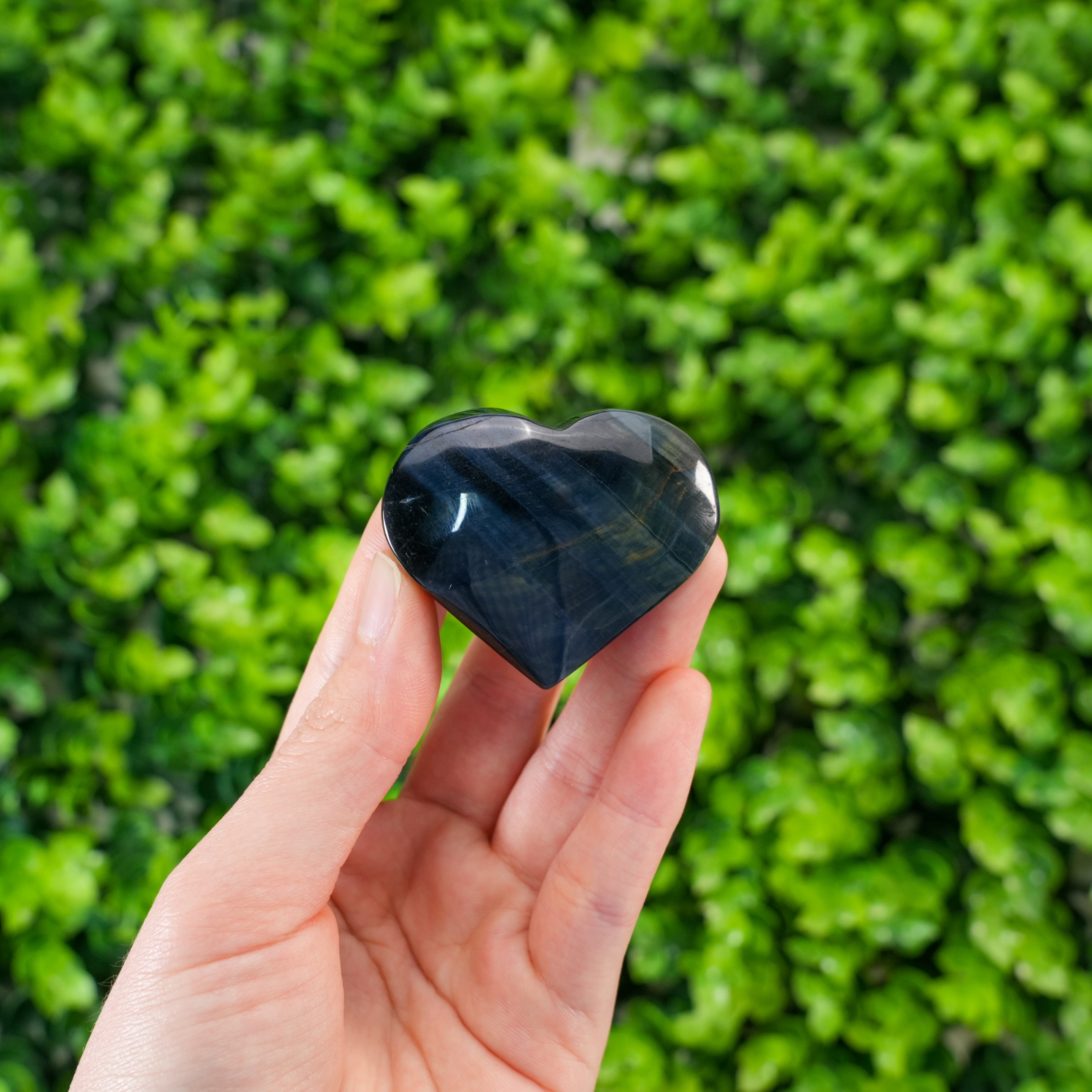 Blue Tiger's Eye Heart Crystal, Polished Heart-Shaped Worry Stone for Anxiety Relief, Reiki Healing Crystal, Meditation Pocket Stone, Spiritual Gift for Her