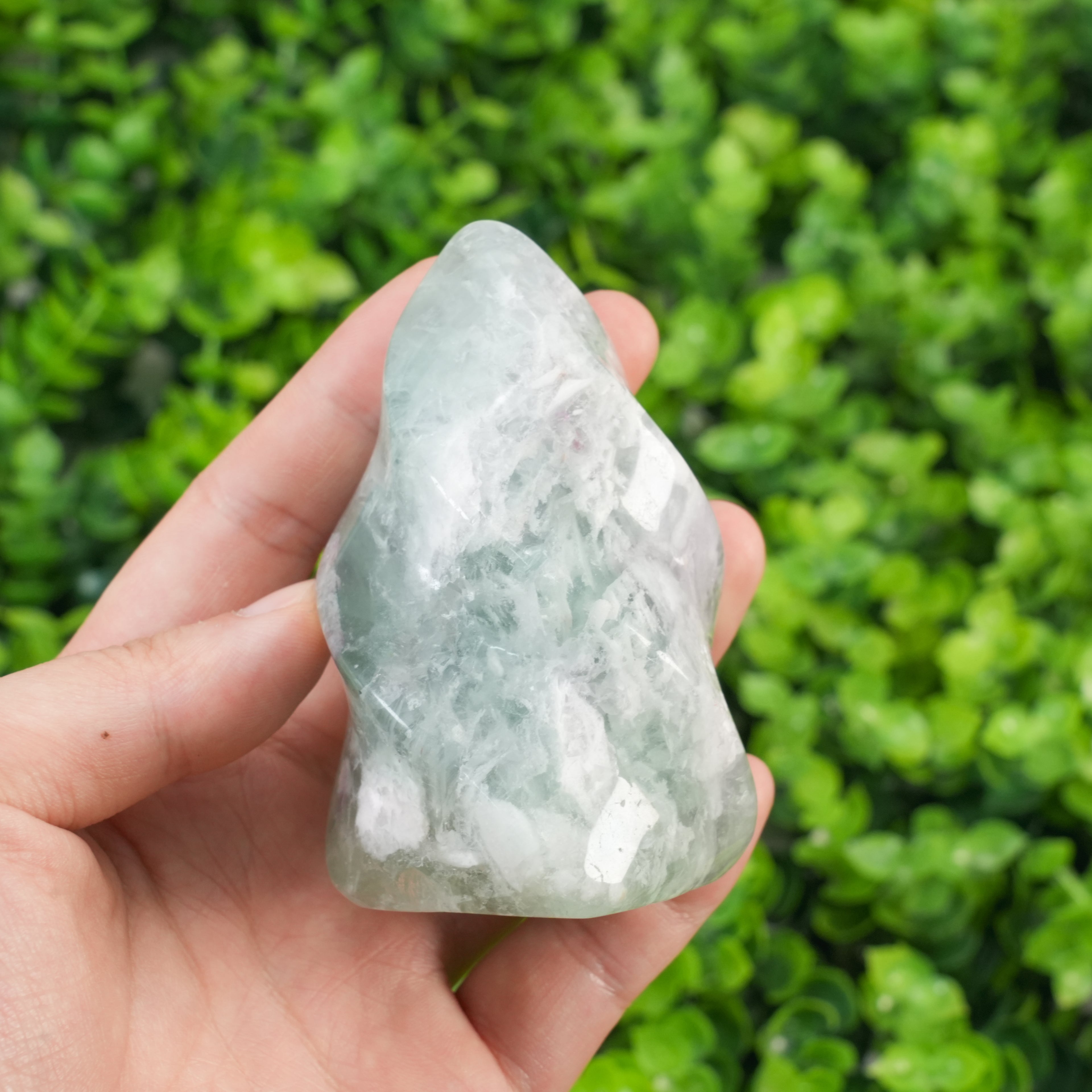 Natural Fluorite Torch Crystal Wand – Polished Fluorite Point Healing Stone for Home Decor & Crystal Collection
