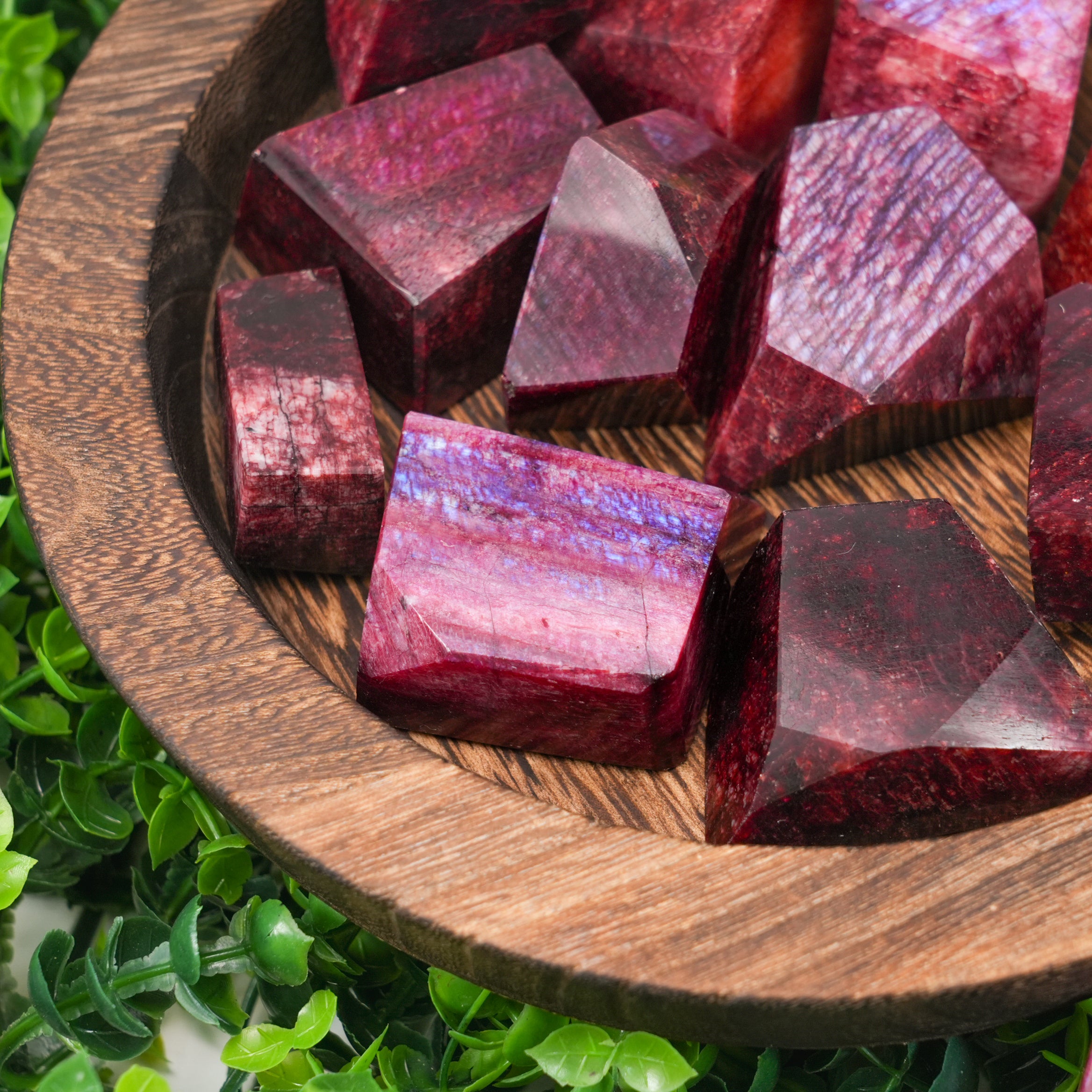 Red Moonstone Free-Form - Natural Healing Crystal for Home Decor, Meditation & Spiritual Balance
