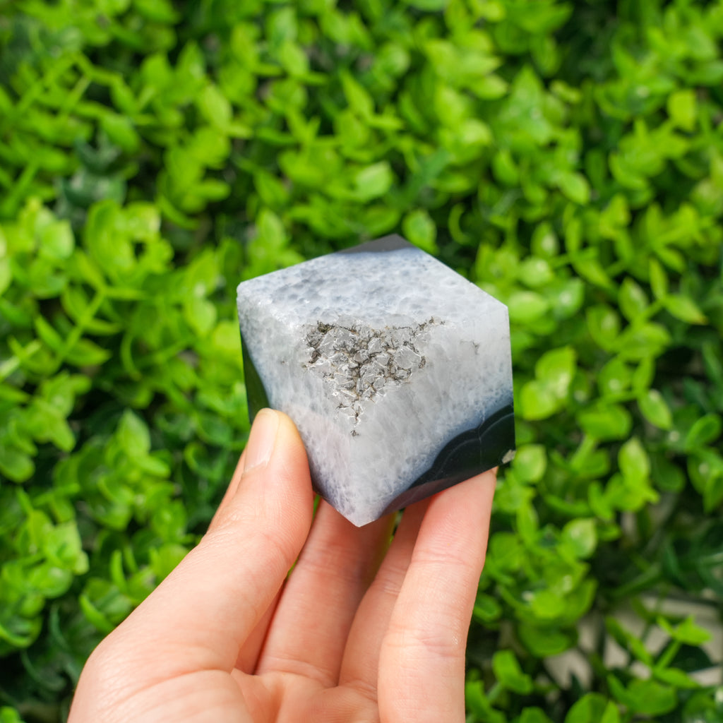 Natural Black Sardonyx Cube Crystal Polished Black Agate Square Stone Genuine Gemstone for Reiki Healing