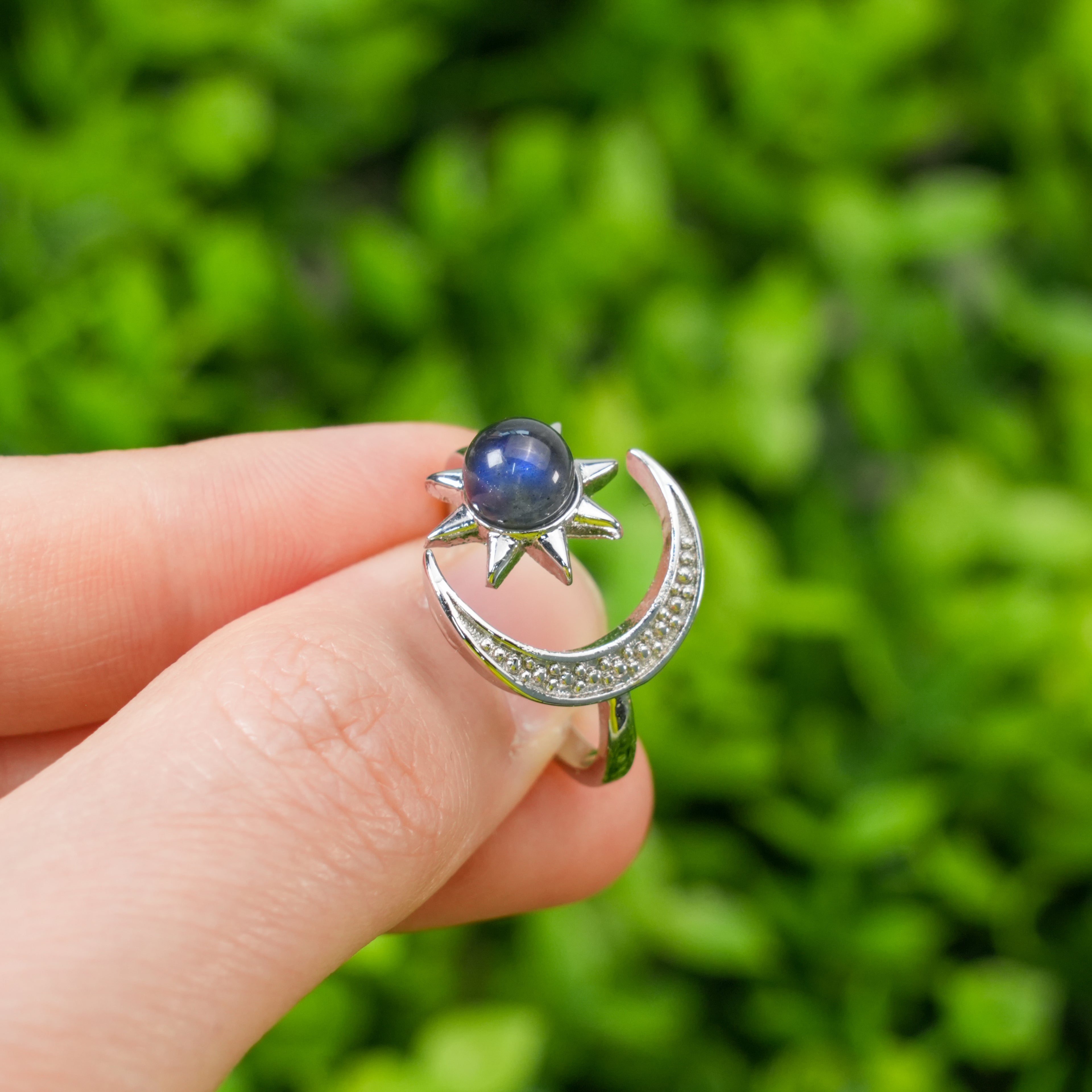 Natural Labradorite Statement Ring - Hand-Crafted Gemstone Ring with Vibrant Blue & Purple Flash