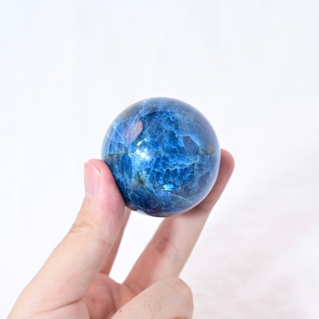 Blue Apatite sphere can serve the courage on your journey of personal growth and manifestation