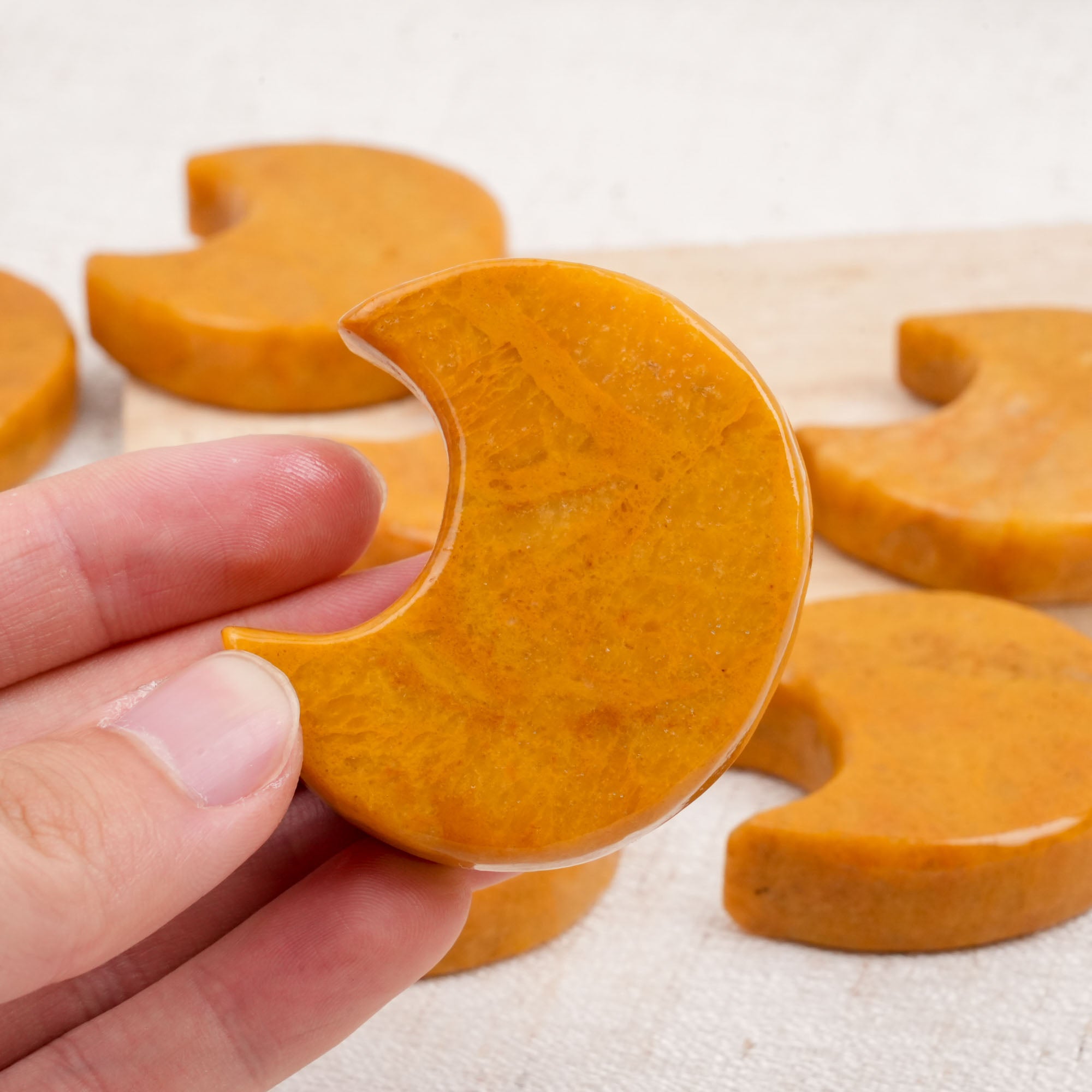 Yellow Jade Moon Palm Stone