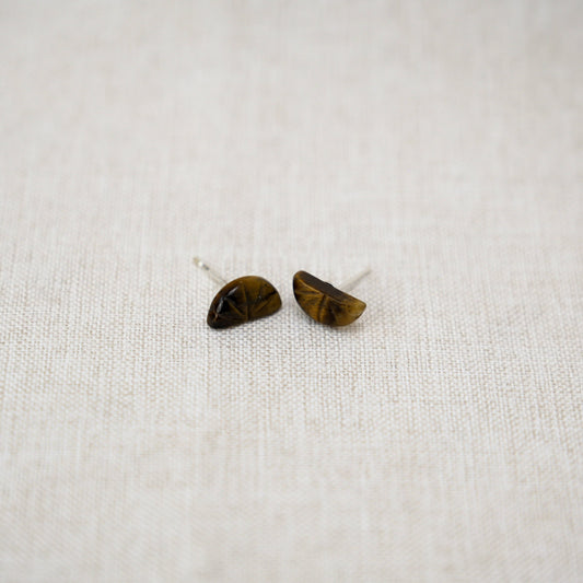 Exquisite handcrafted tiger eye stone stud earrings, ideal for both everyday wear and special occasions.