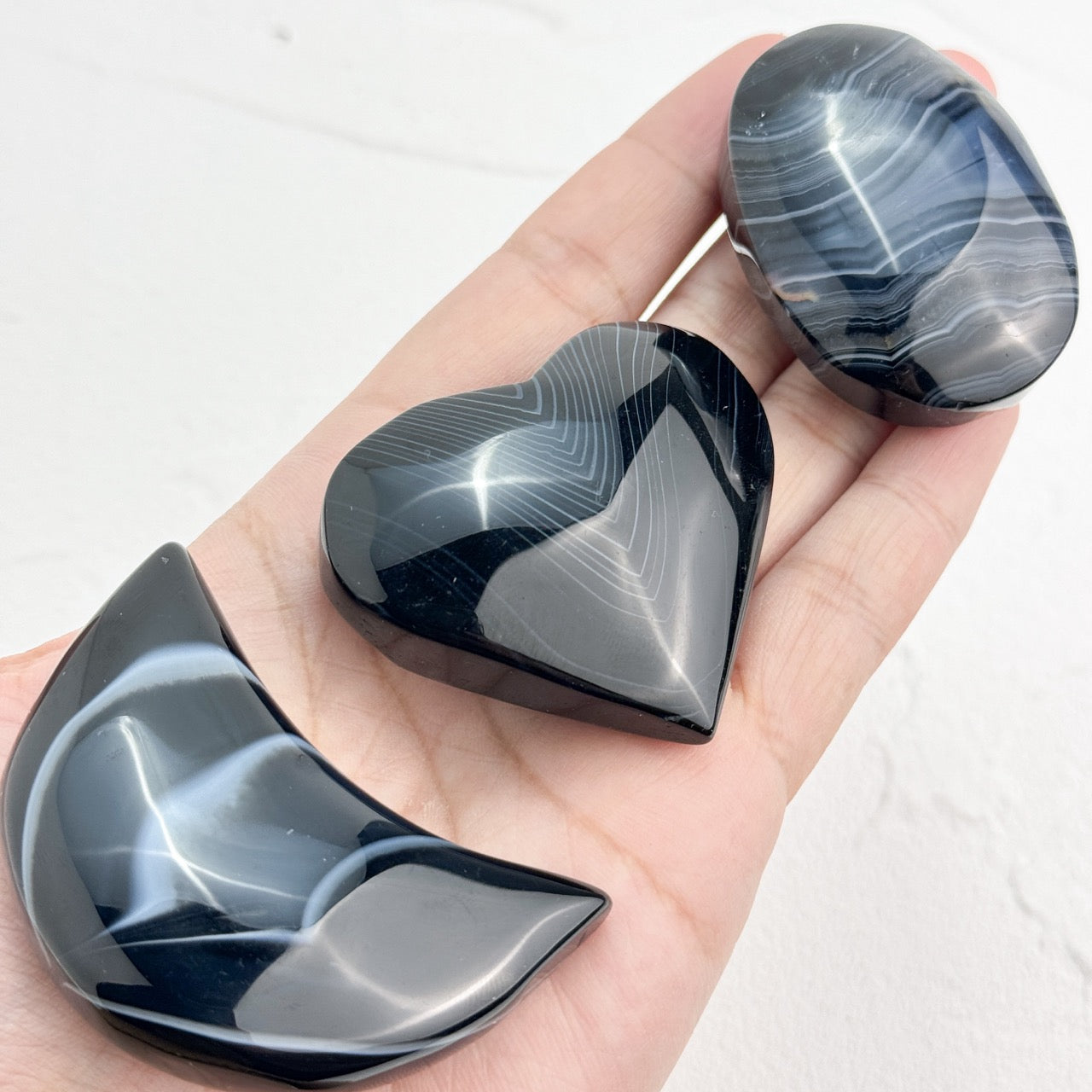 Elegant Black Lace Agate Heart/Moon Palmstone for meditation