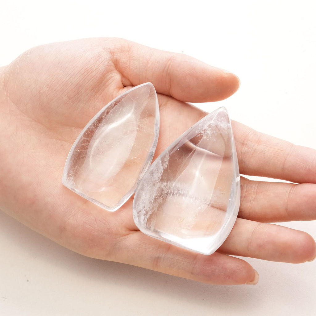 Clear Quartz decor piece, purifies negative energy