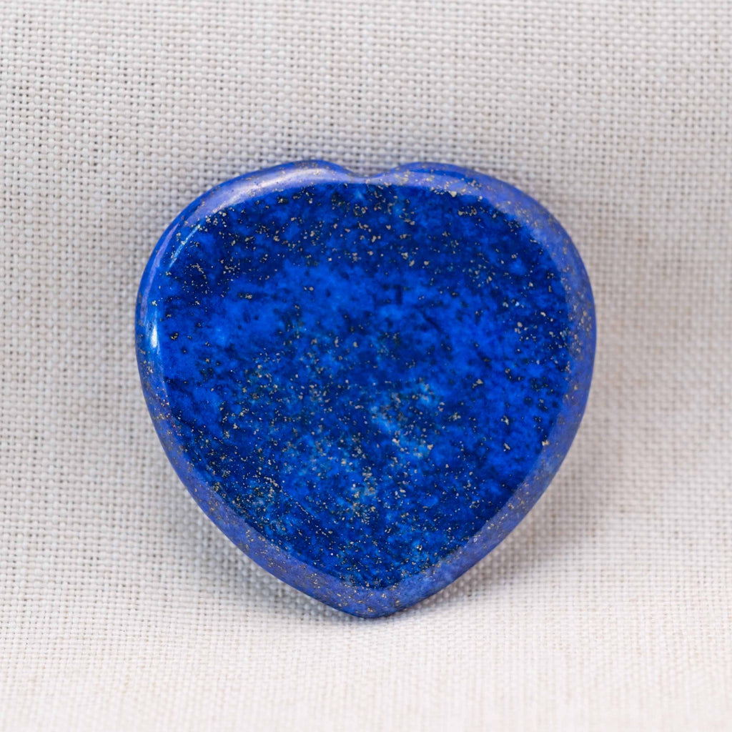 This worry stone promotes clarity and calmness