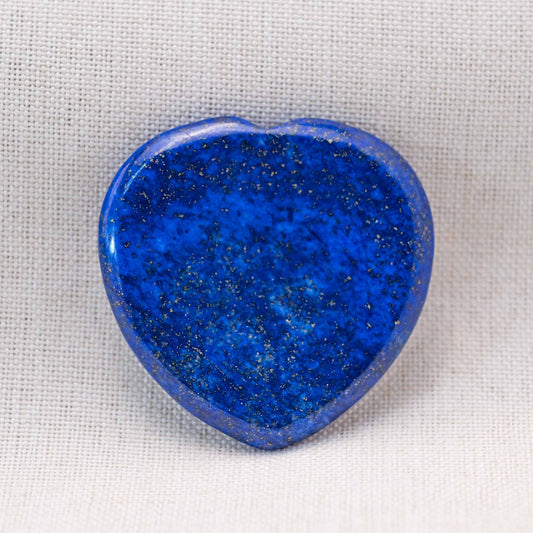 This worry stone promotes clarity and calmness