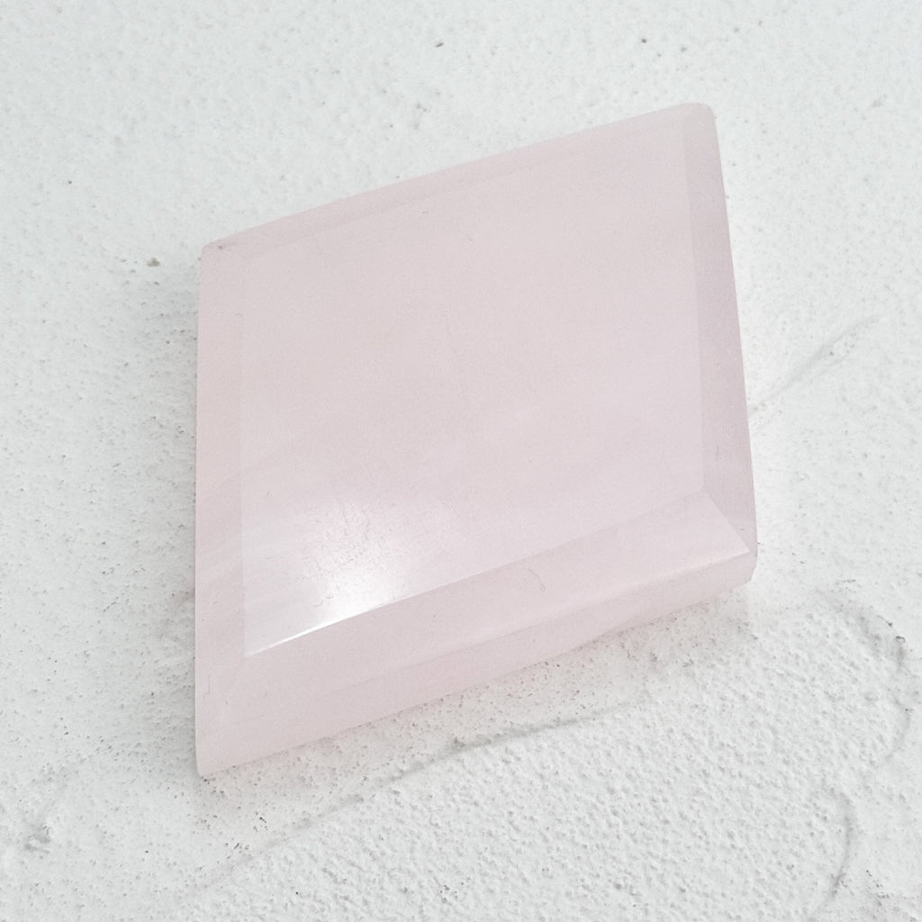 Charming Pink Jade Rhombus