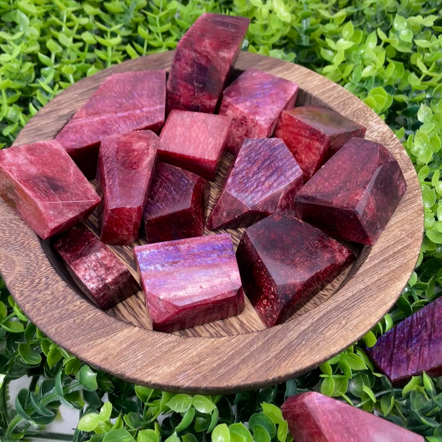 Red Moonstone Free-Form - Natural Healing Crystal for Home Decor, Meditation & Spiritual Balance