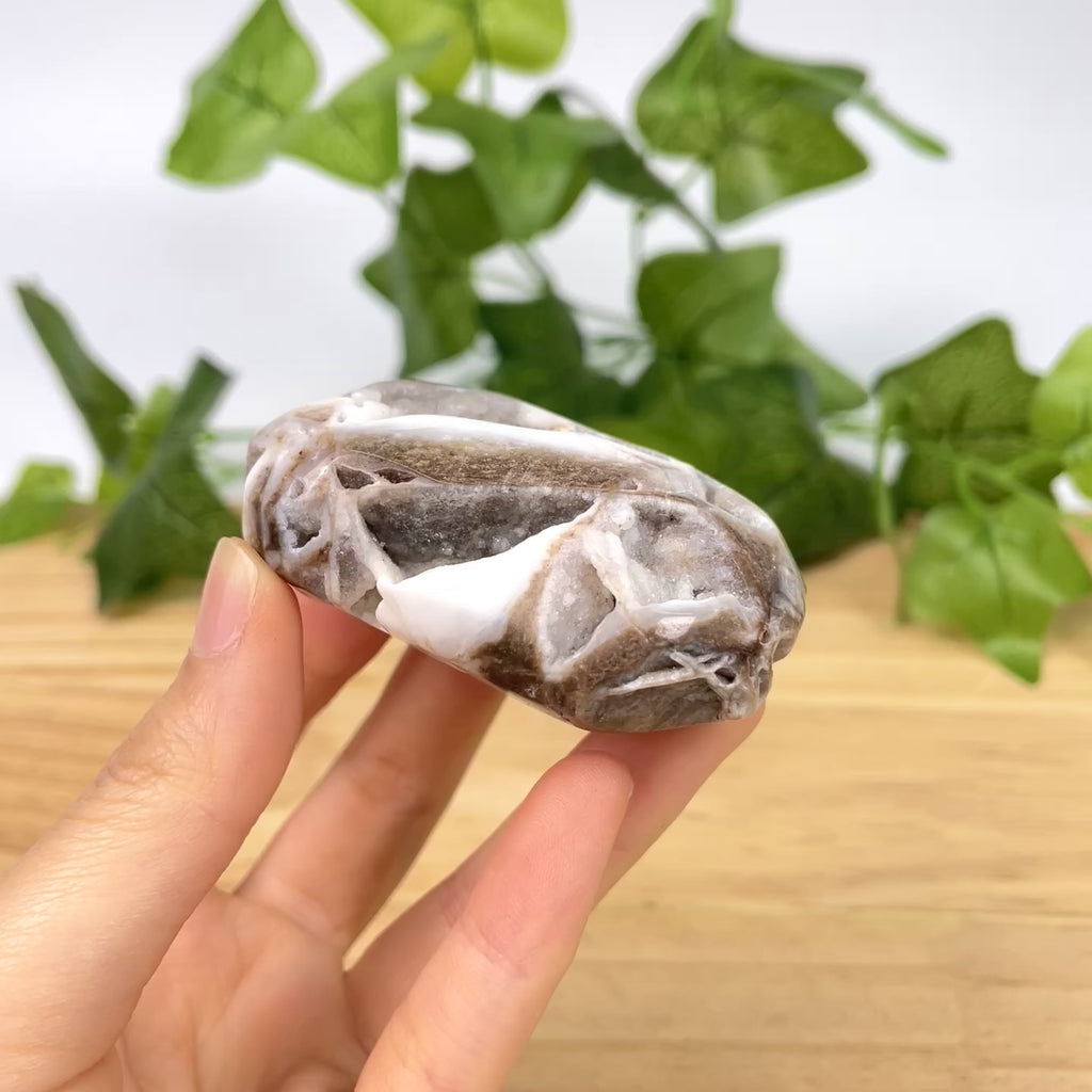 Druzy Sphalerite Palm Stone | Polished Healing Crystal Worry Stone for Grounding, Meditation & Stress Relief | Unique Mineral Pocket Specimen
