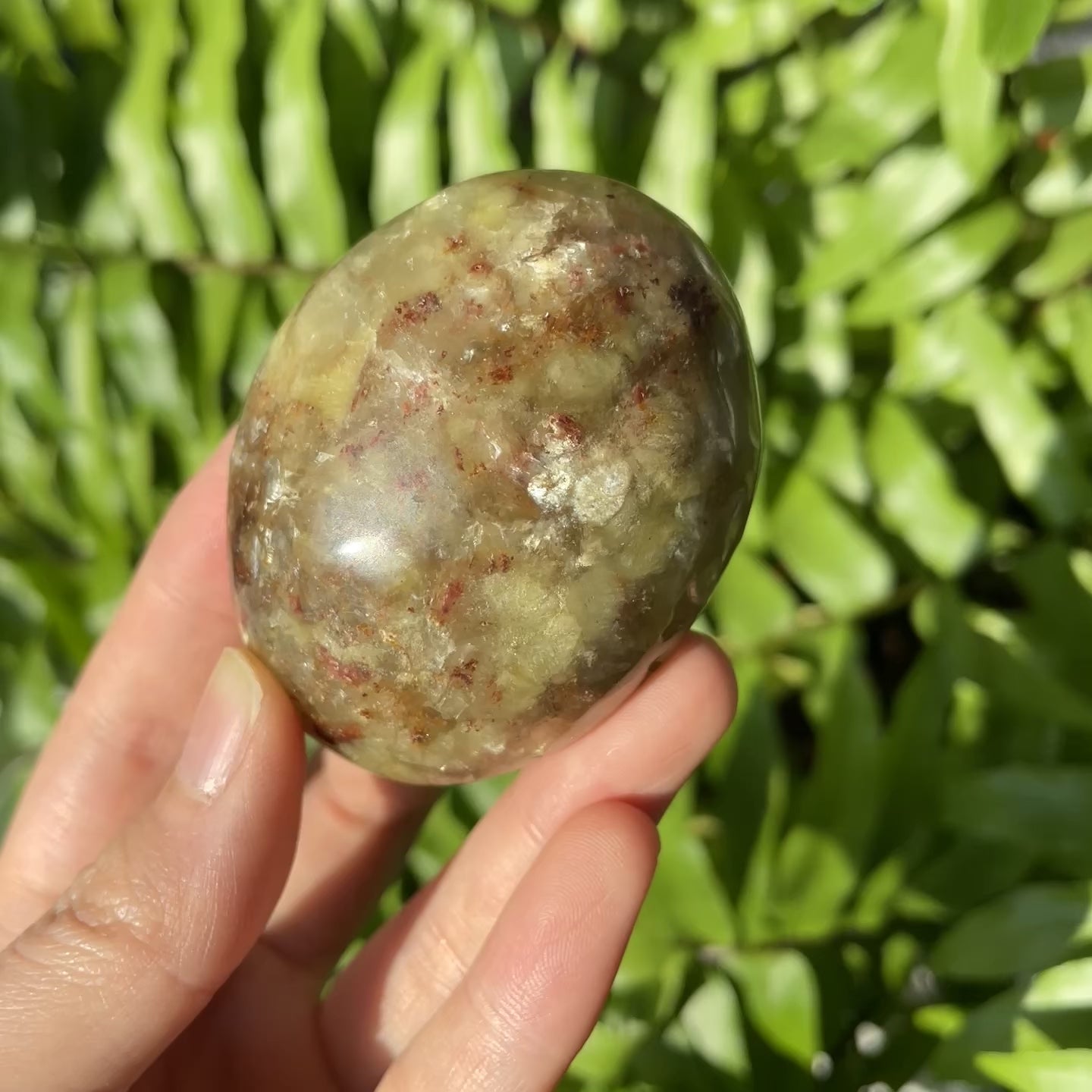 Golden Mica Palmstone